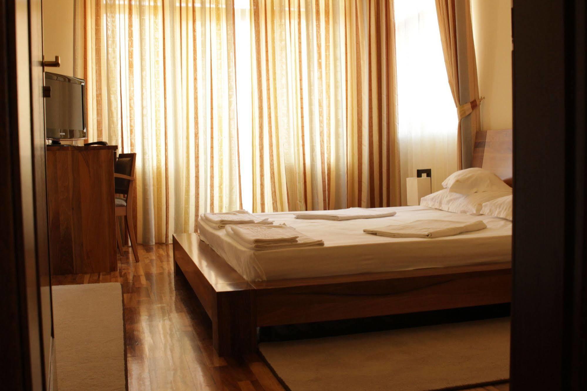 Anthimos Hotel ไบเลเฟลิกซ์ ภายนอก รูปภาพ